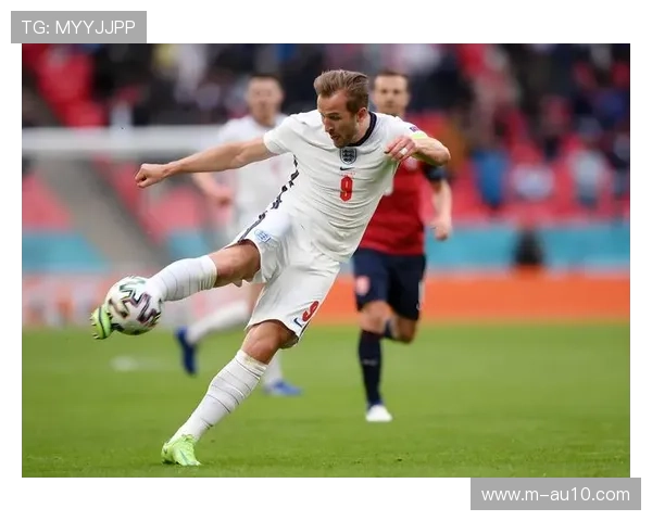 德甲女子联赛观众数创新高，拜仁女足主场售罄